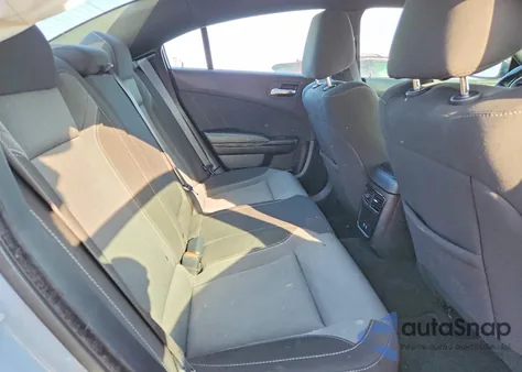 2021 Dodge Charger Sxt z USA, uszkodzony, nr VIN 2C3CDXBGXMH678541